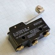 Концевые выключатели, микропереключатели Z-15GW2-B