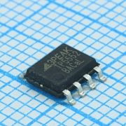 Flash память AT25SF081-SSHD-T