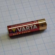 Батарейки стандартные Батарея AA (316)   Varta Max Tech  --